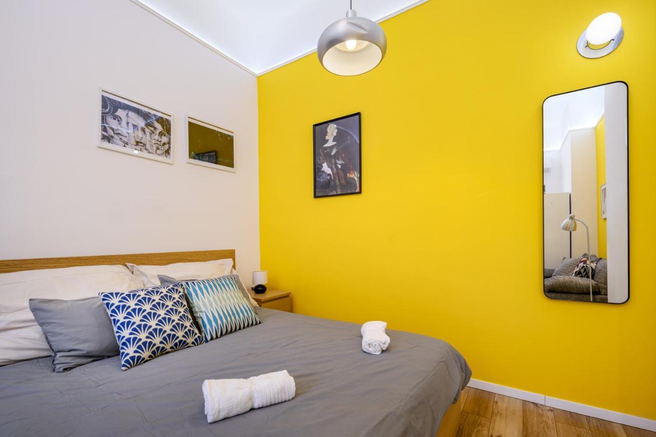 Stylish Yellow Suite In The Heart Of Budapest Extérieur photo